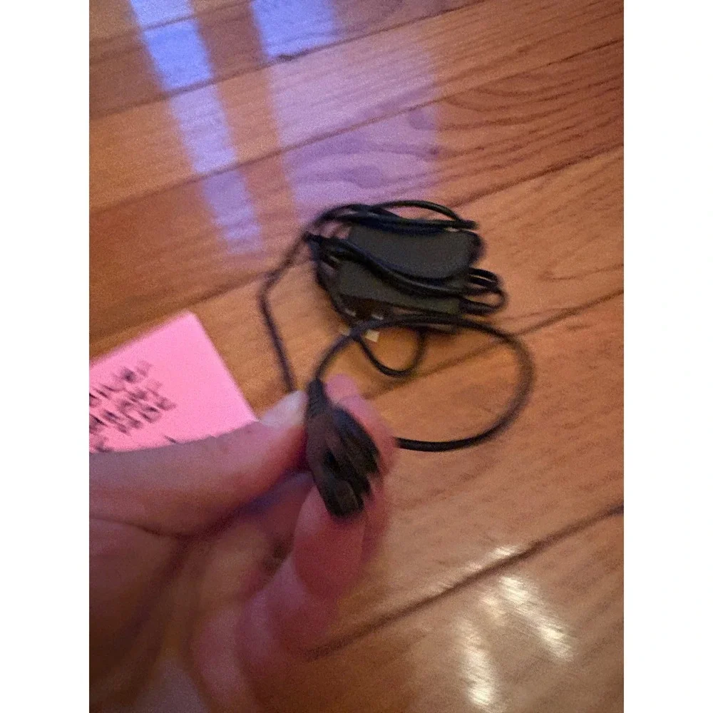 AC to DC Power Adapter Charger 15V 0.4A Model HY-060120400U